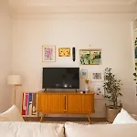 Artist\'S Retreat Near The Riverside With Ac